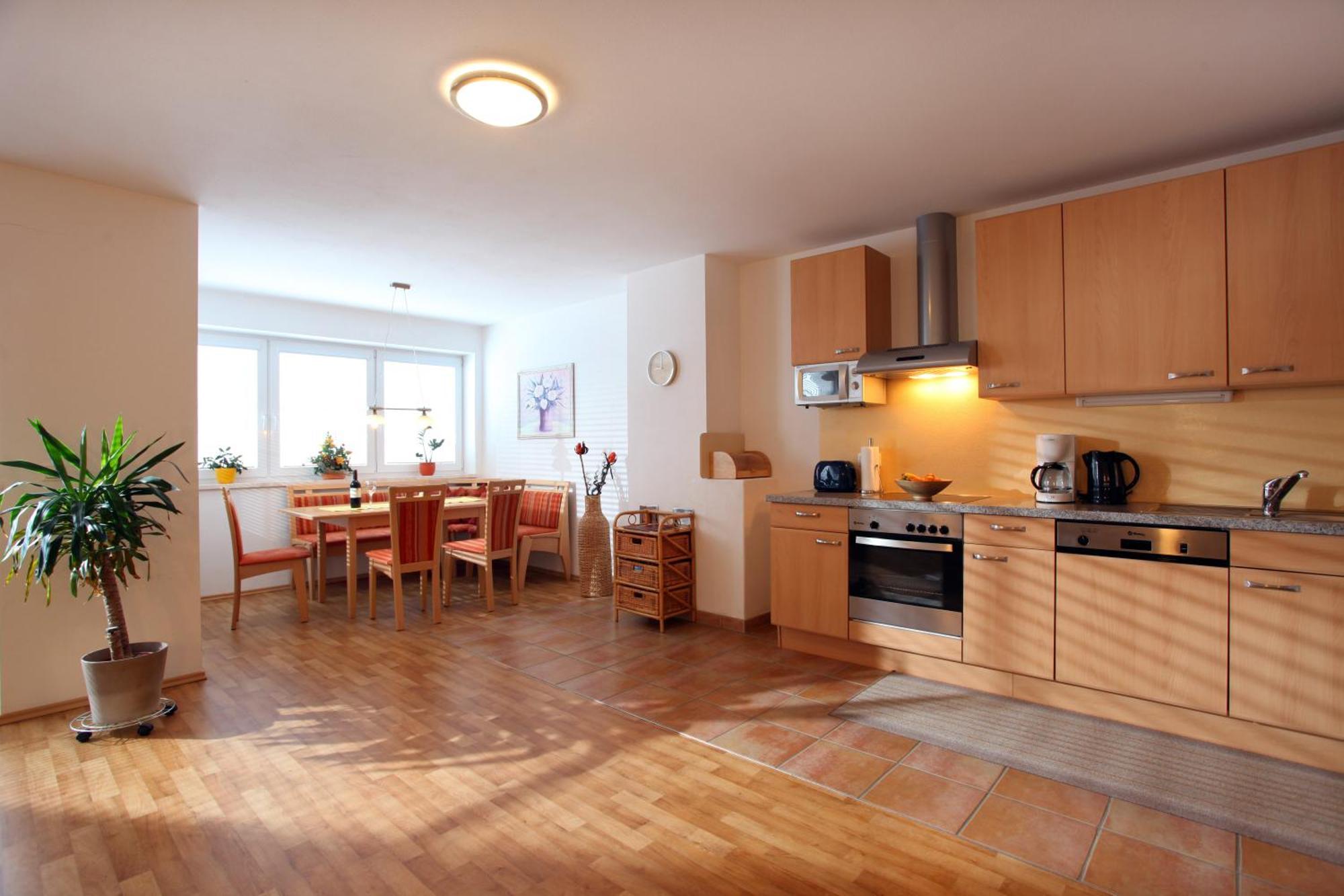 Oberhauser Apartment *